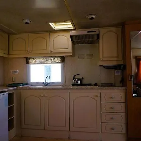 Dutch House In Azy Near Jamno Łazy